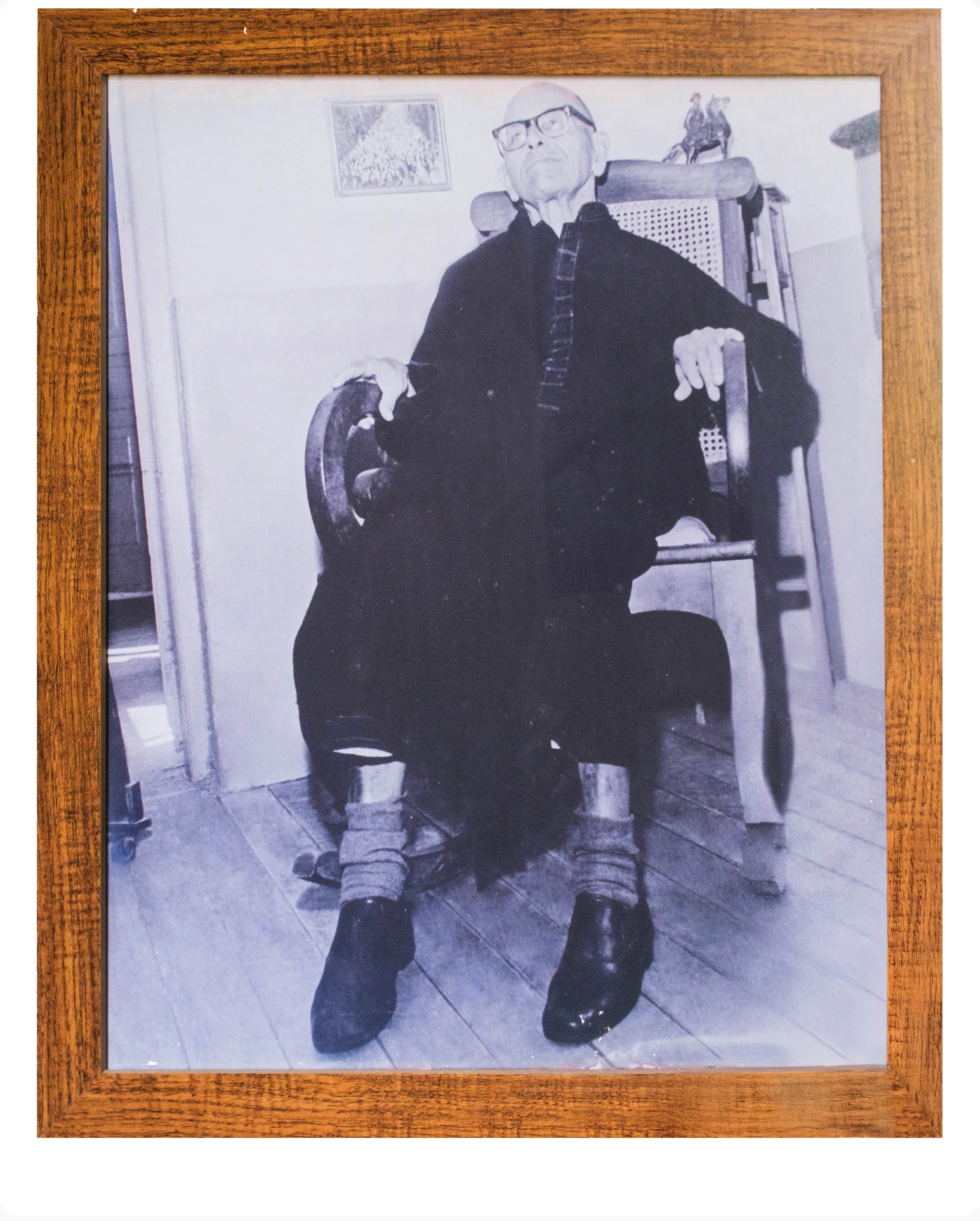 Quadro Aloisico Cadeira — Objeto / Físico — acervo do IHGGS